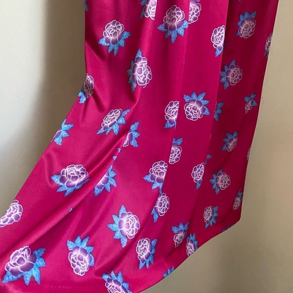 Women's Pink Floral Lace-Trim Nightgown - Picture 3 of 4